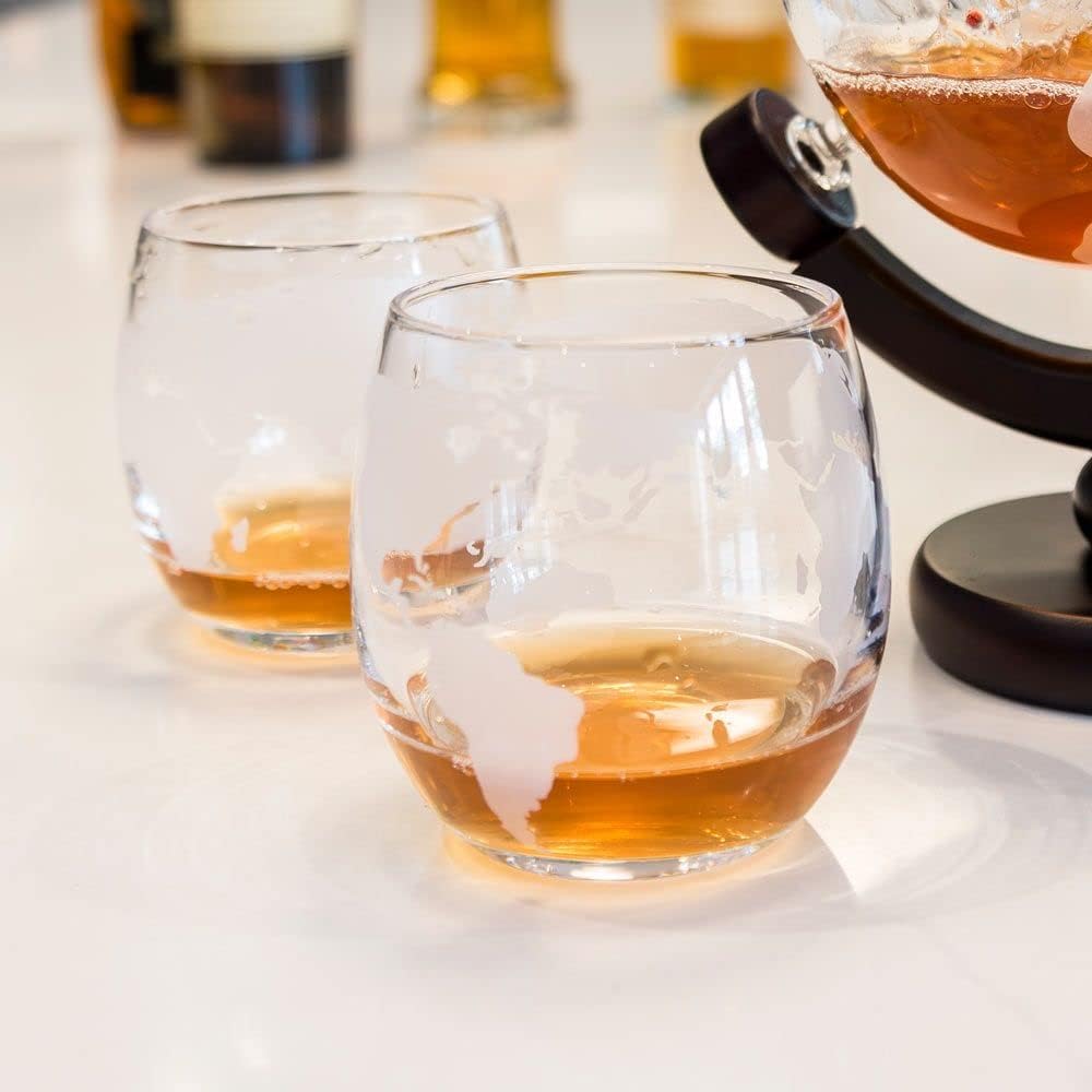 The Source Globe Decanter with Glasses (set)